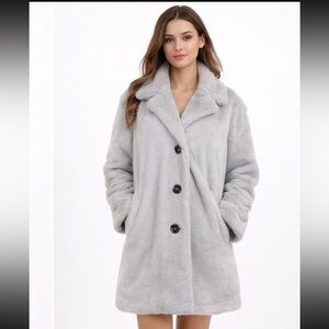 Ann‎ Taylor Factory New Without Tags Faux Fur Fleece Coat Gray Sz Large